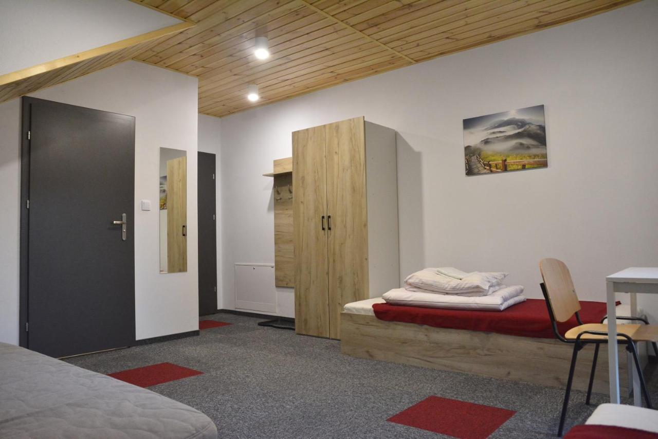 Dom Goscinny Skarpa Krynica-Zdrój Exteriér fotografie